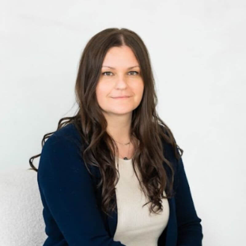 delia petrescu registered psychotherapist RP–founder of Gget reconnected